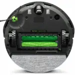 iRobot Roomba Combo i8 underside
